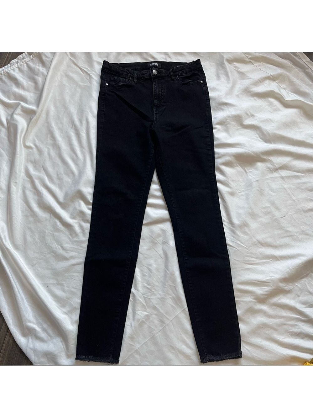 Buffalo David Bitton High Rise Skinny Jeans Black Raw Hem  29